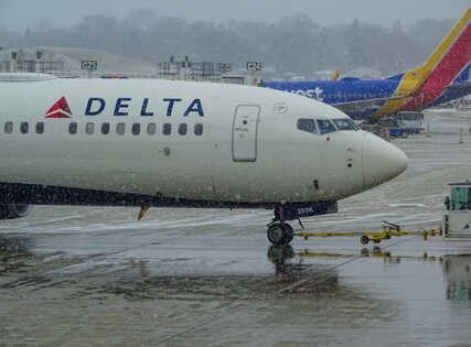 Delta Flight DL275 Diverted to LAX